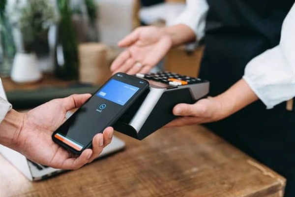 Jangan Biarkan Uang Cuma Numpang Lewat! Begini Cara Menabung Cerdas Lewat E-Wallet